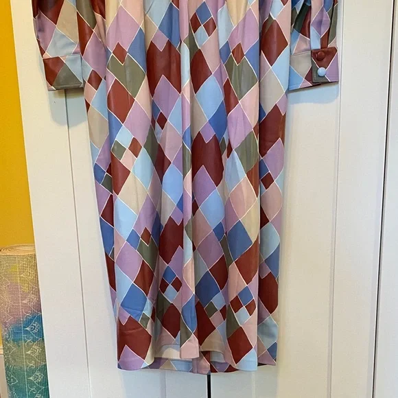 Eloquii Multicolor Diamond Patterned Belted Long-sleeved Dress - Picture 10 of 11